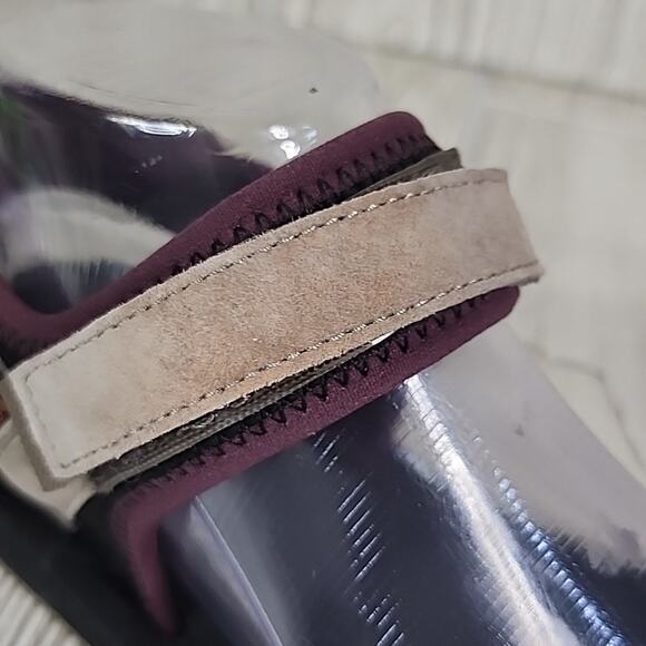 Vans Womens Outdoor Suede Tri Lock Sandals - Picture 12 of 16